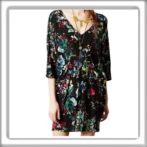 Anthropologie Maeve Floral V-neck Above Knee Mini Dress Pockets Size Small
